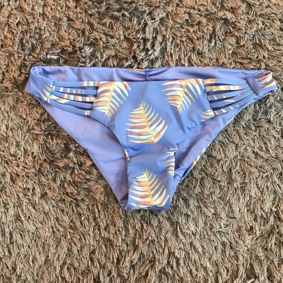 Patagonia Seaglass Bay Reversible Bikini Bottom - Picture 3 of 8